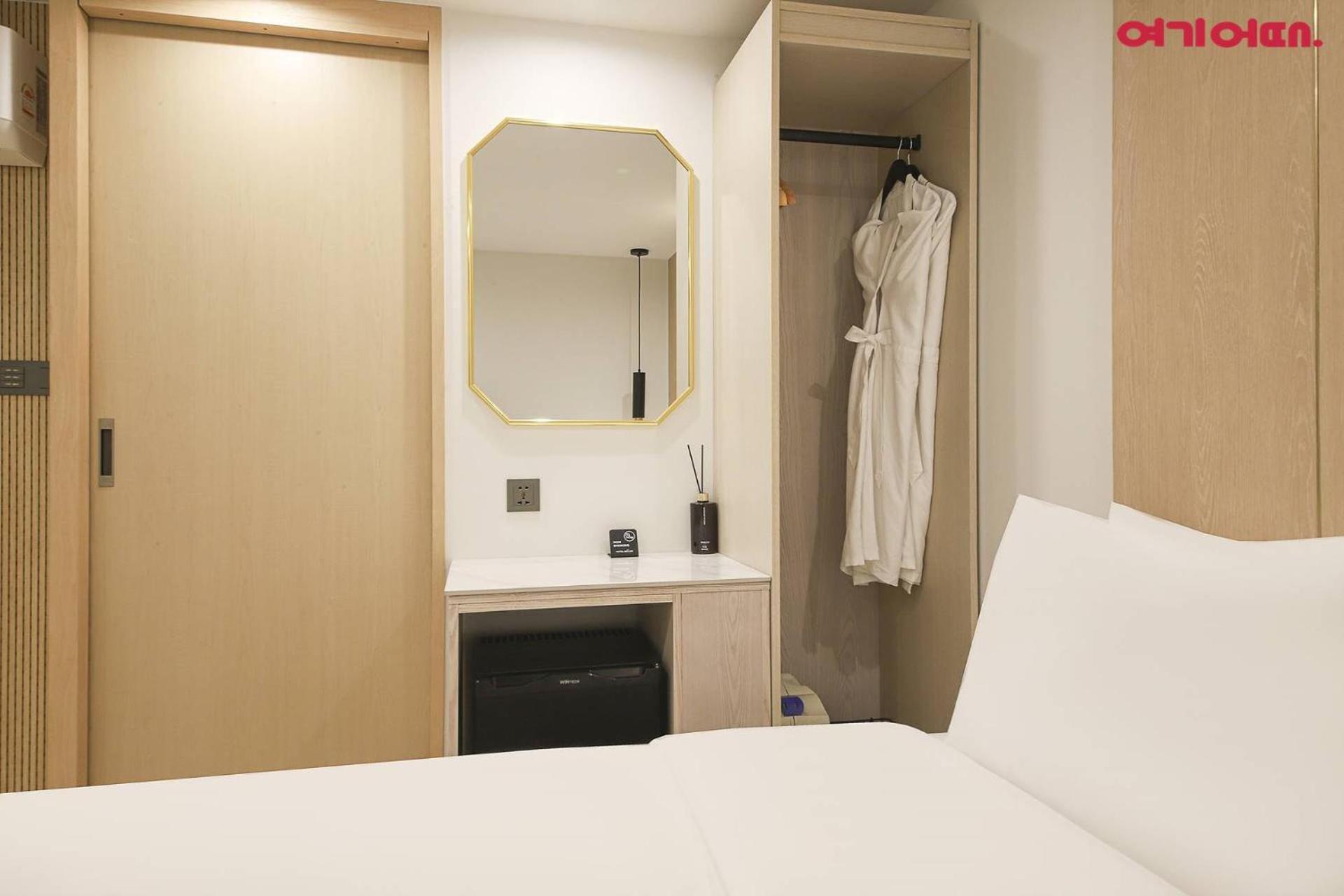 Hotel Bellus Пусан Экстерьер фото