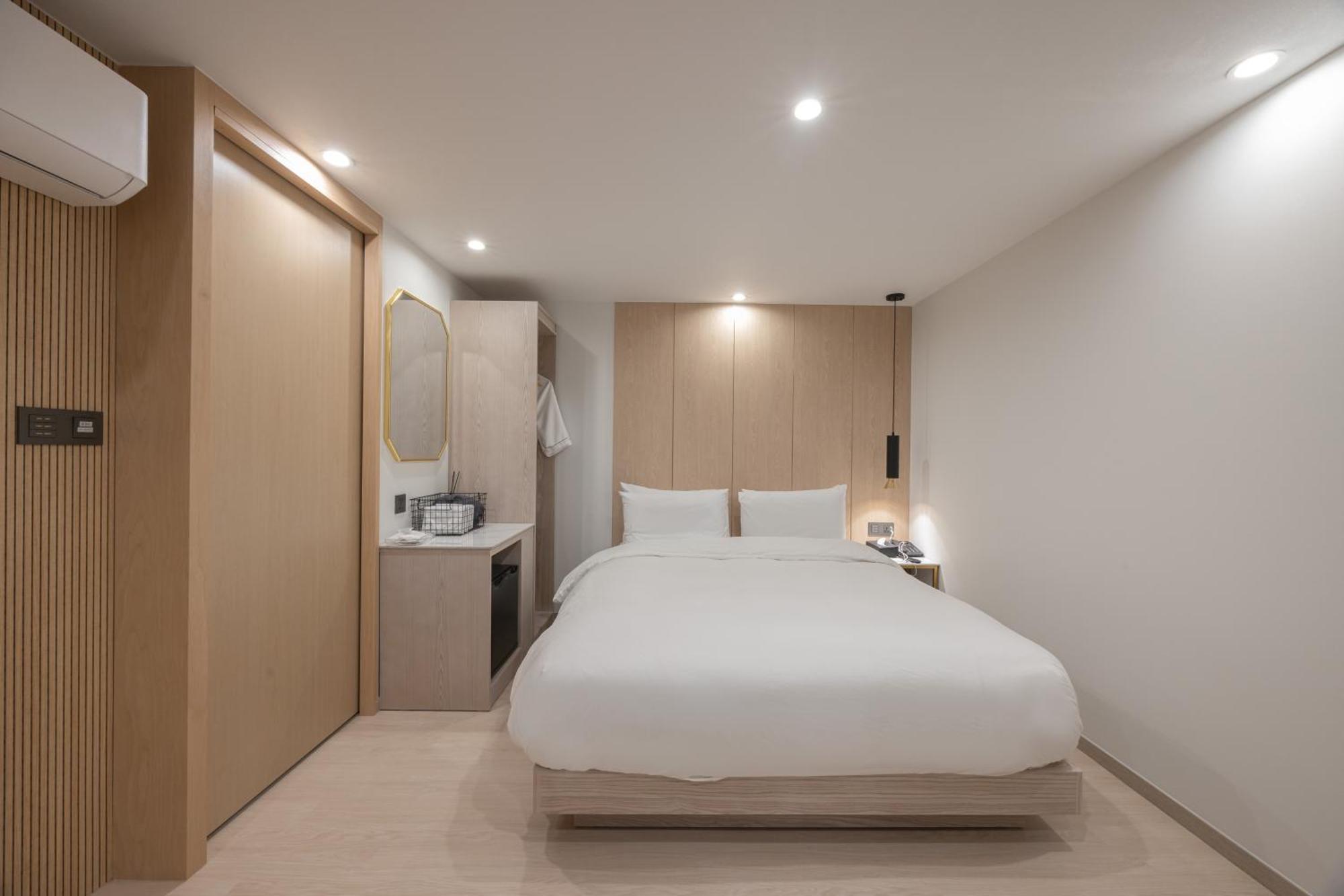 Hotel Bellus Пусан Экстерьер фото