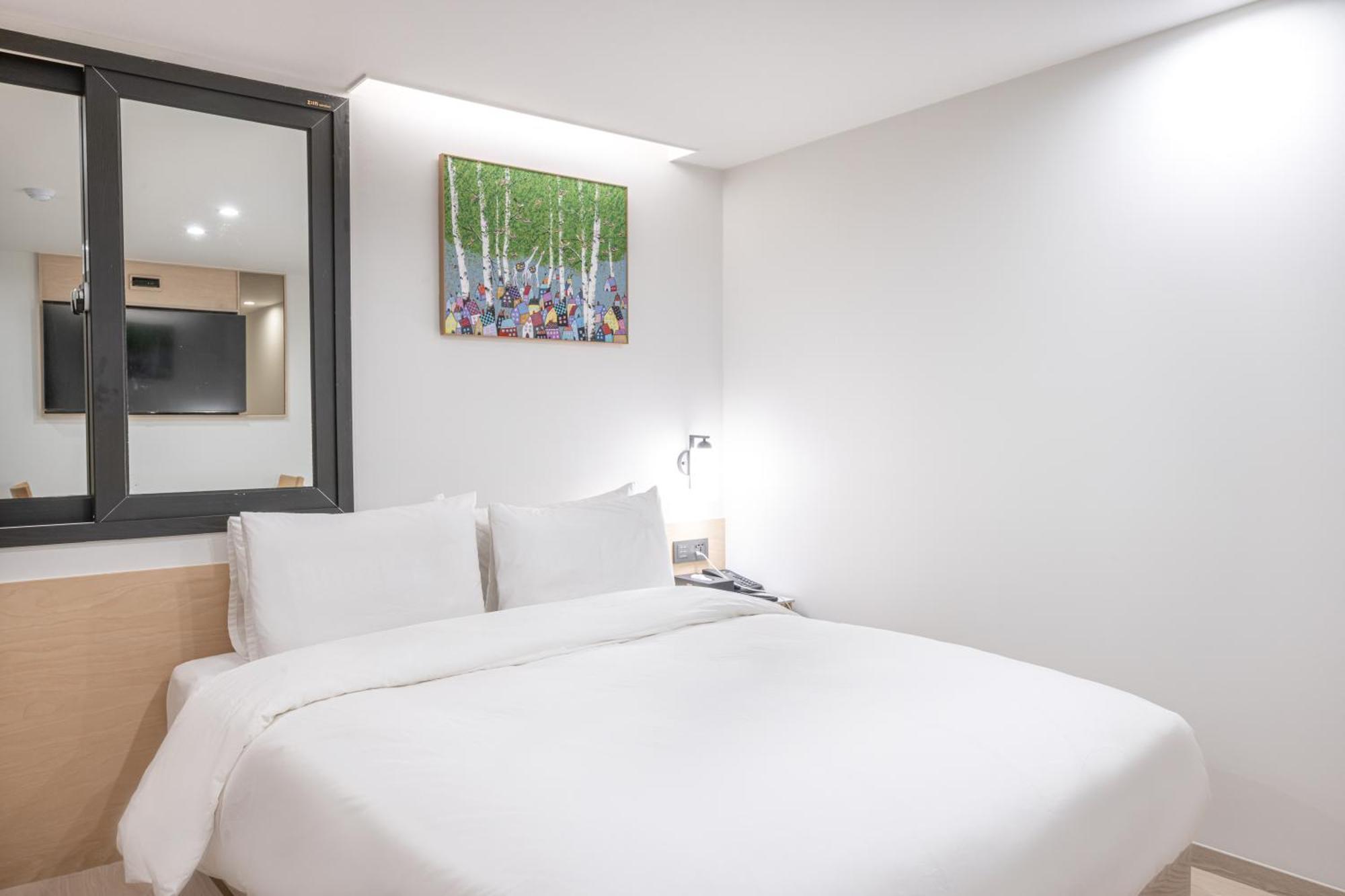 Hotel Bellus Пусан Экстерьер фото