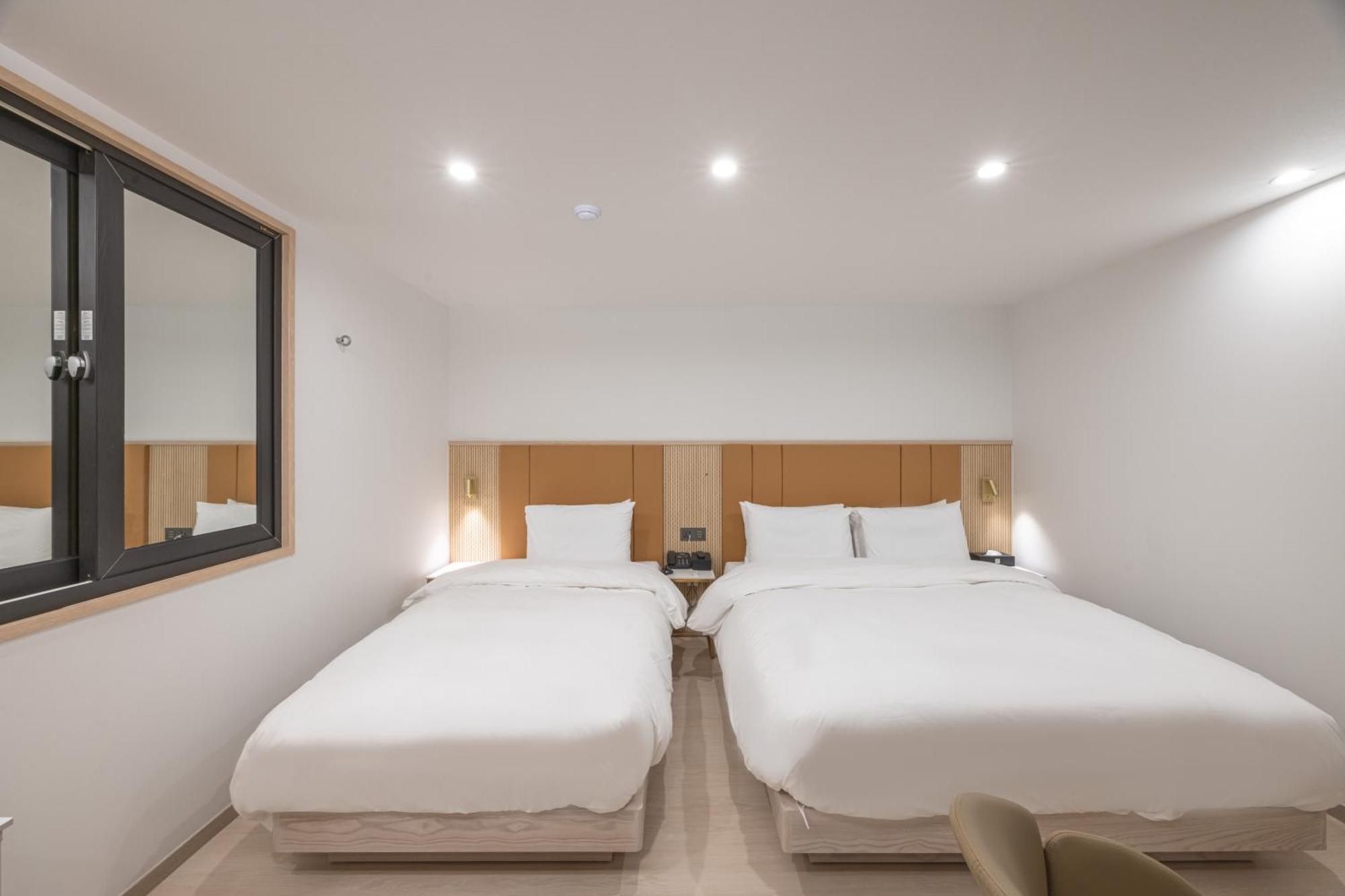 Hotel Bellus Пусан Экстерьер фото