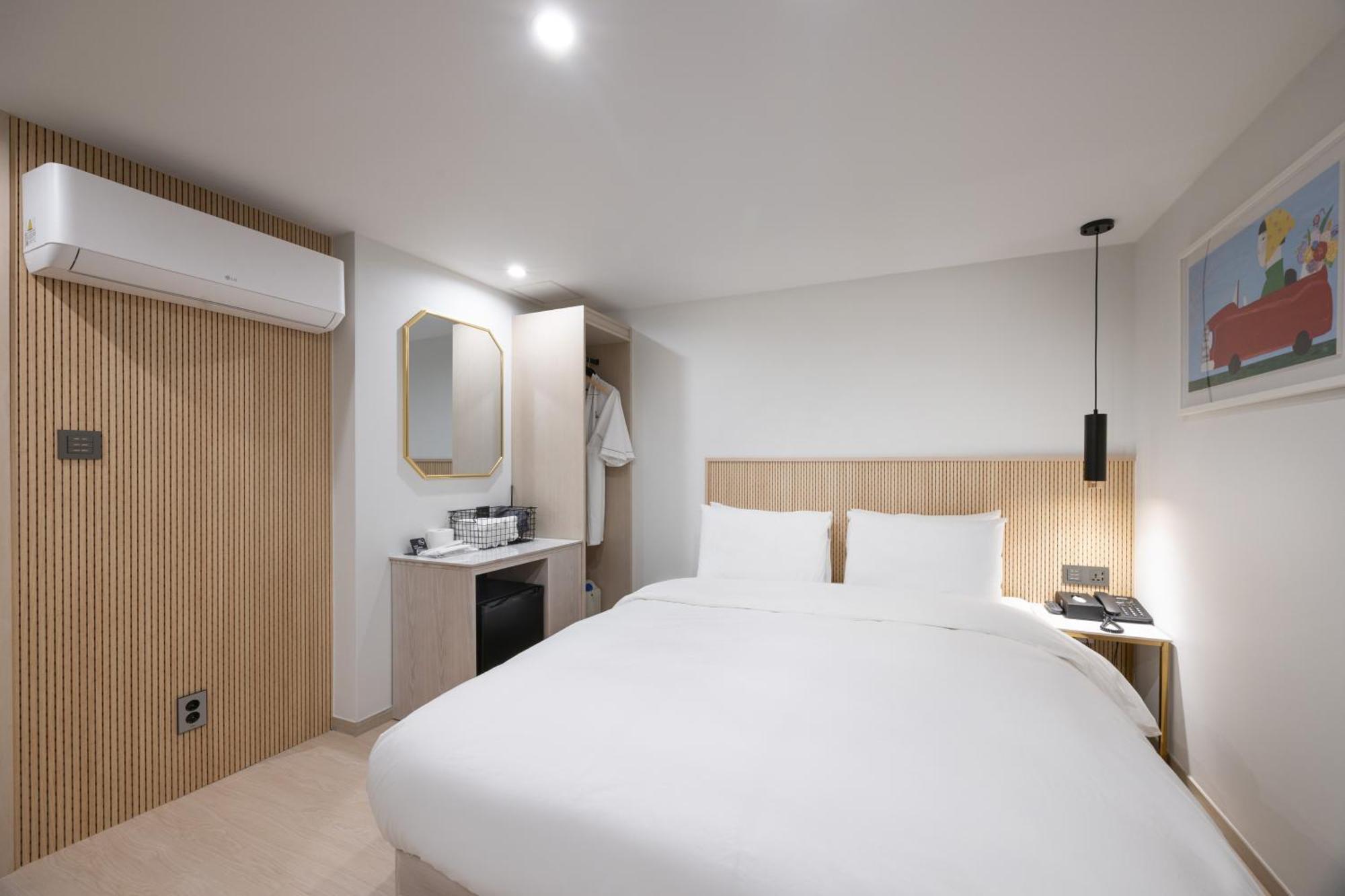 Hotel Bellus Пусан Экстерьер фото