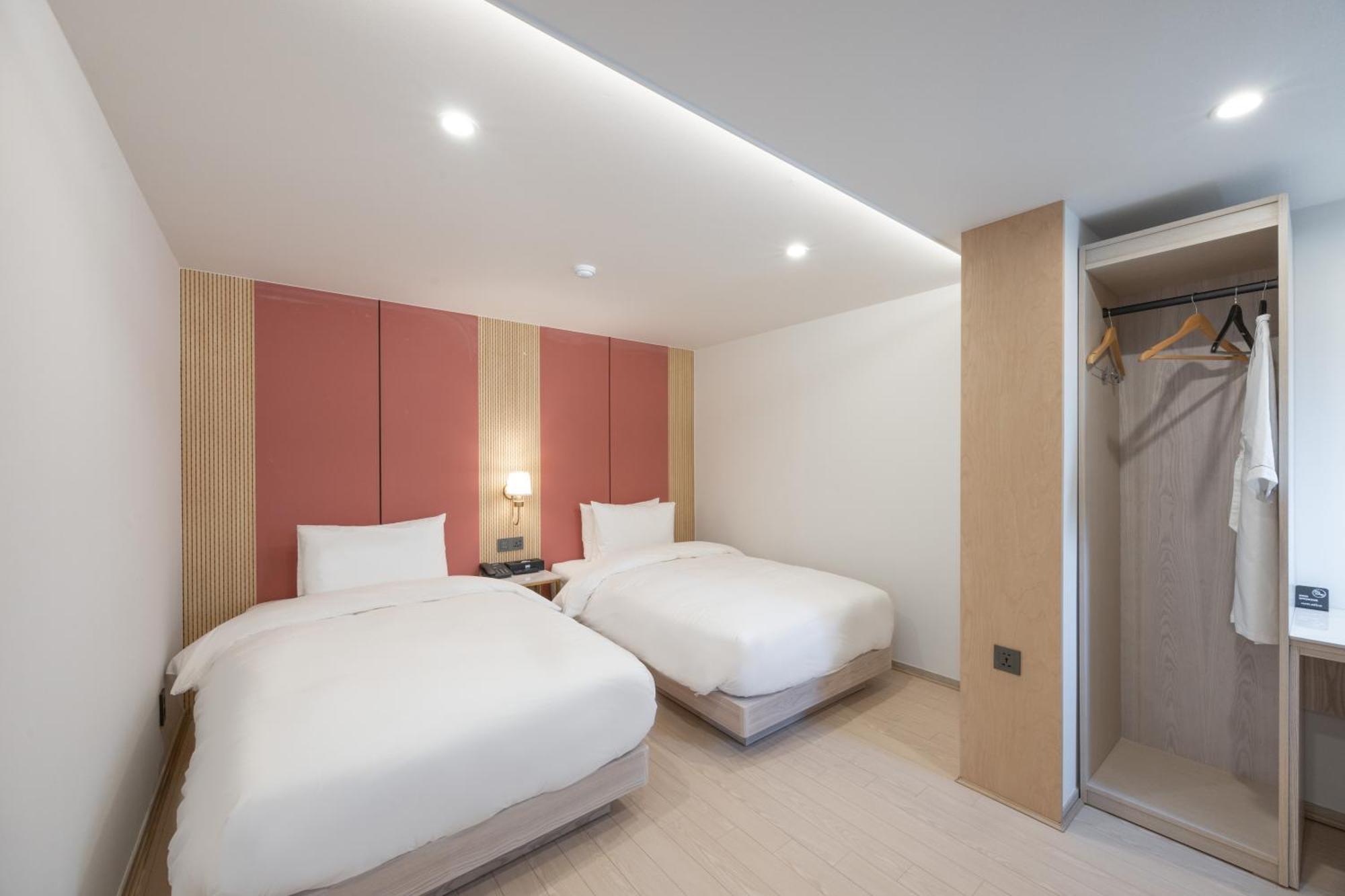 Hotel Bellus Пусан Экстерьер фото